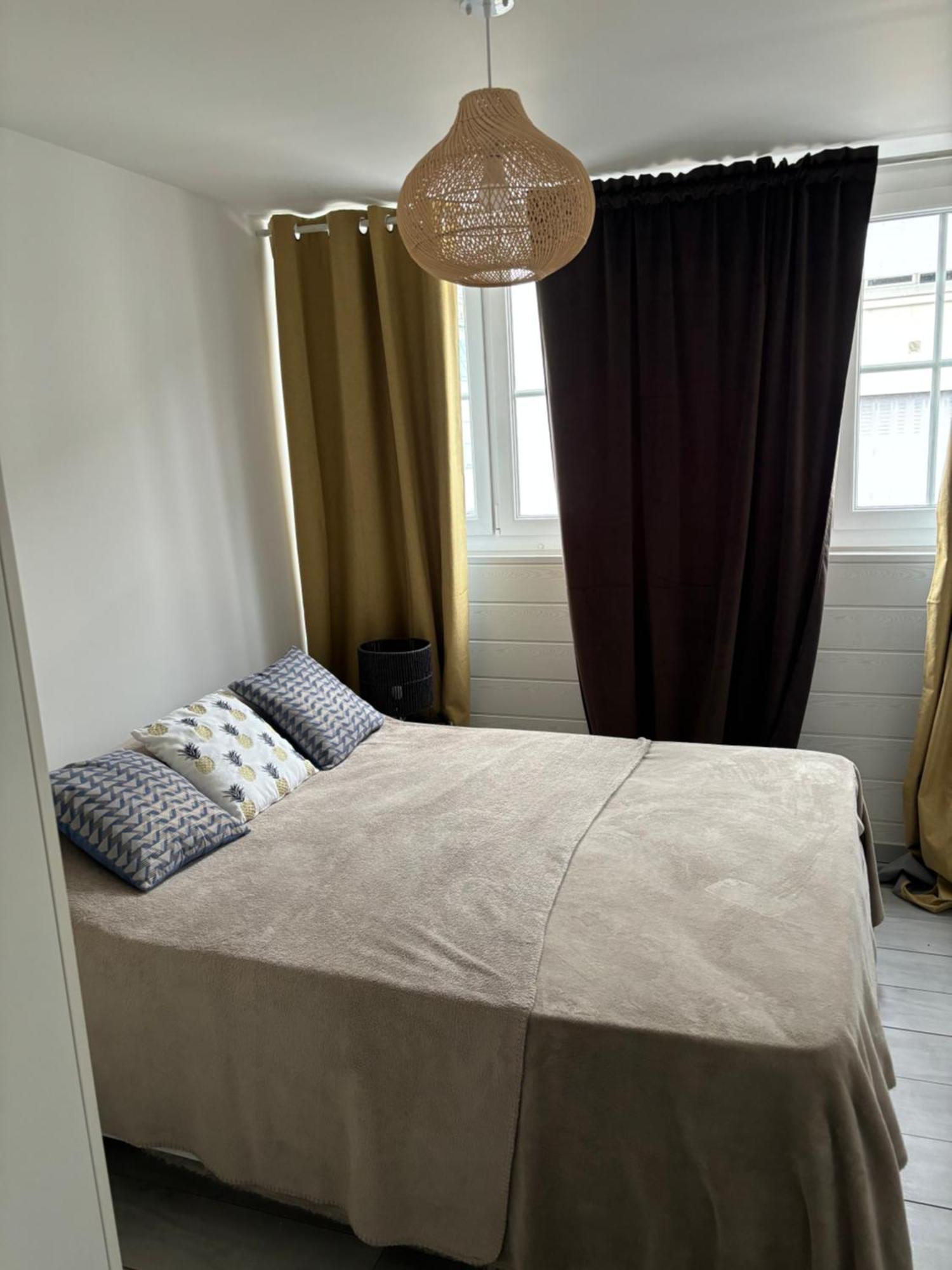 Nid Urbain Chez Sophie Apartment Bagneres-de-Bigorre Bagian luar foto